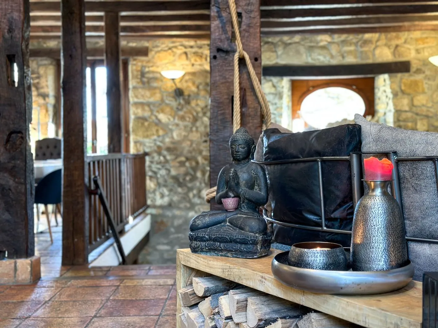 Chevilly - Charming mini-mansion in the heart of the village - Photo 11 of 13