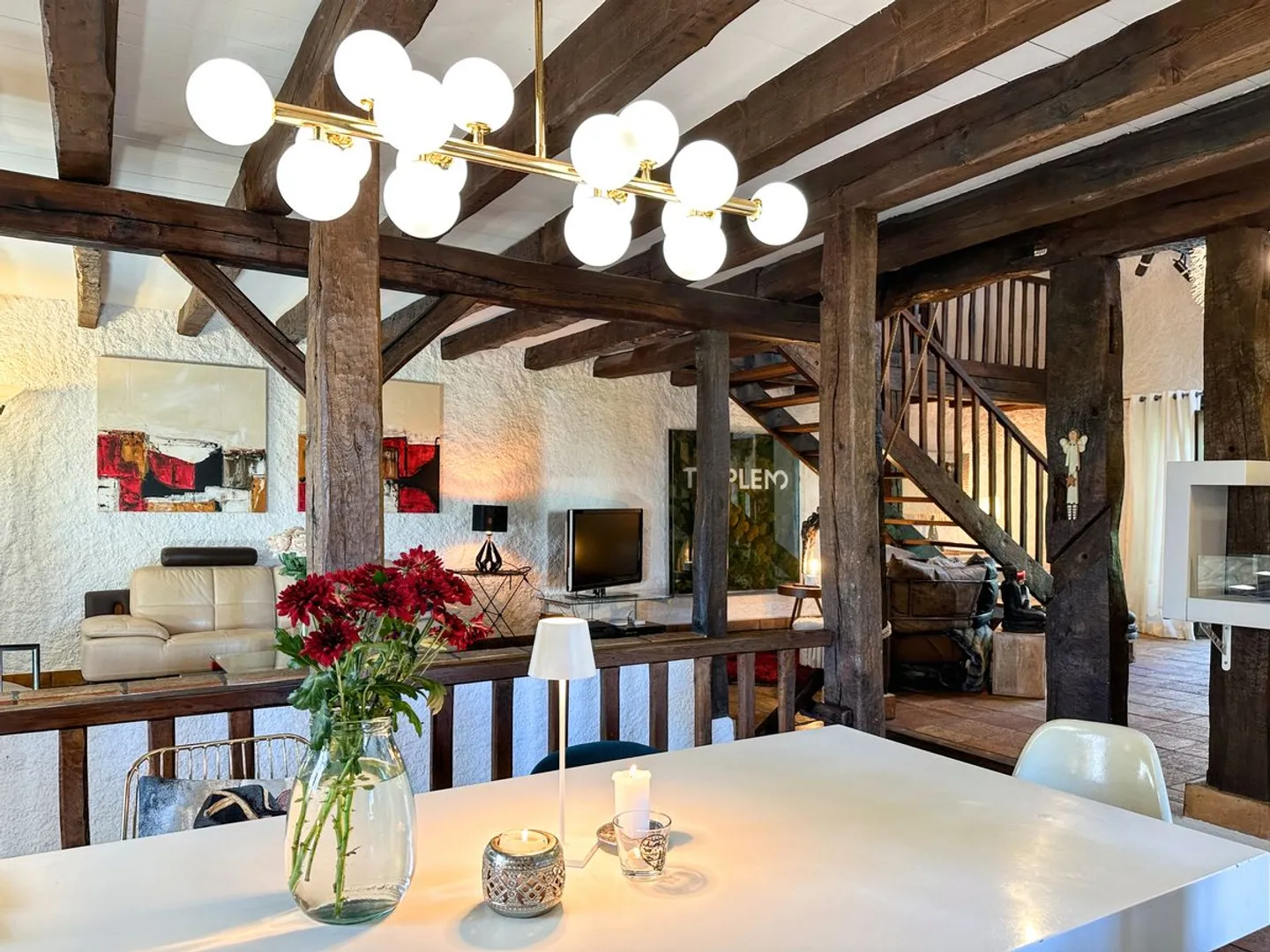 Chevilly - Charming mini-mansion in the heart of the village - Photo 10 of 13