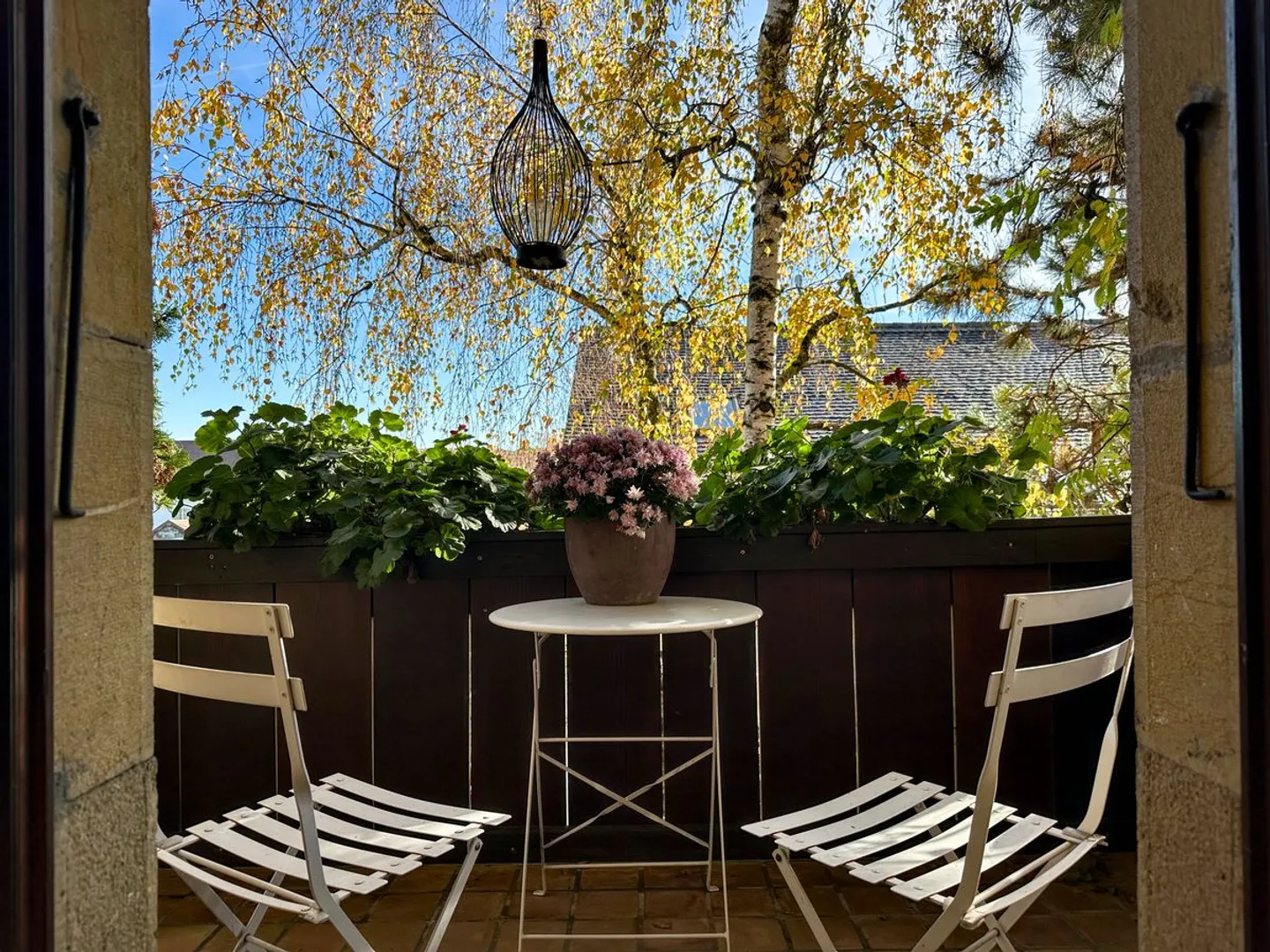 Chevilly - Charming mini-mansion in the heart of the village - Photo 8 of 13