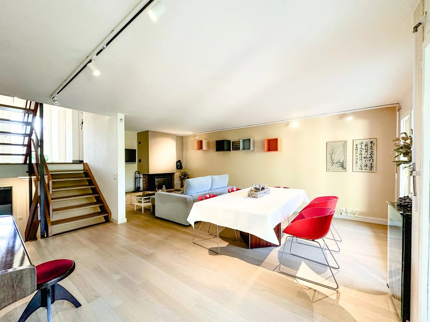 Family home with 5.5 rooms + basement - between vineyards and nature - Photo 3 of 12