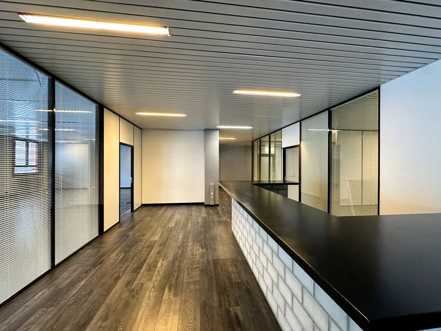 Vielseitige Büros Nähe Genf - Foto 8 von 10