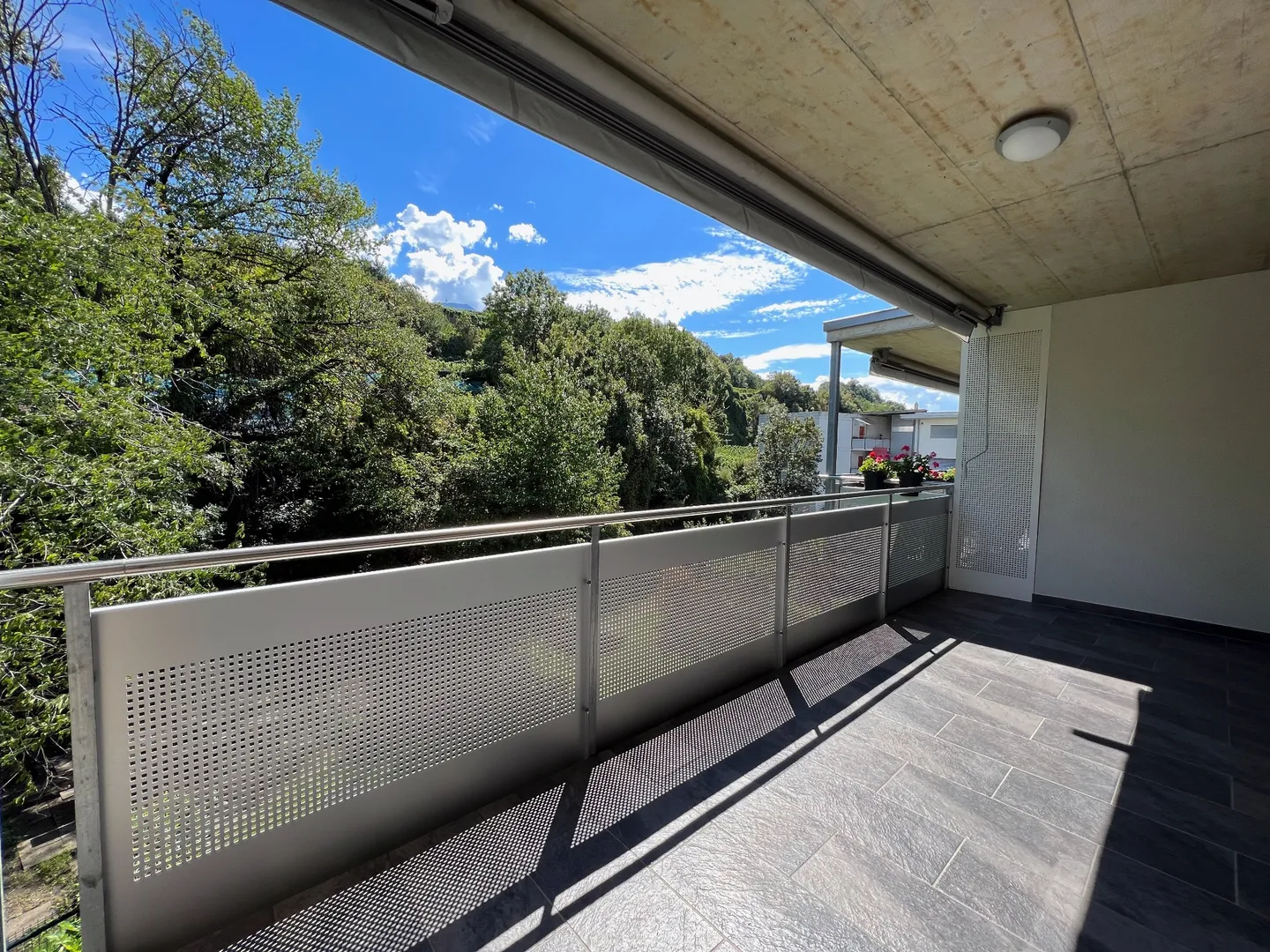Sion, Pont de la Morge, quartiere tranquillo, senza affacci - Foto 3 di 7