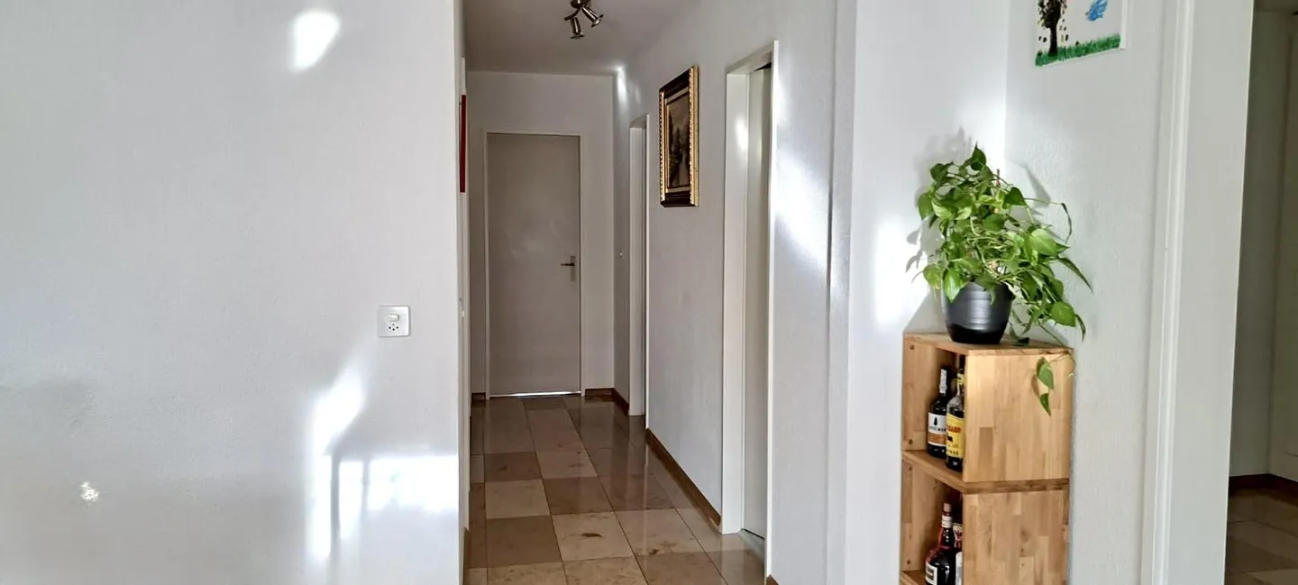 Appartement Charmant avec Jardin - Photo 4 sur 10