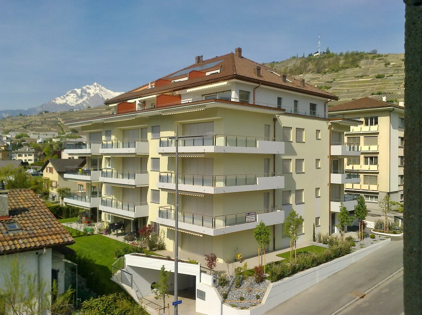 Sion, centro città, posto auto in affitto - Foto 1 di 1