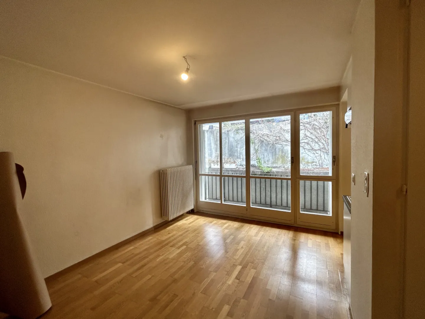 Bright, with storage and balcony - Photo 3 of 6