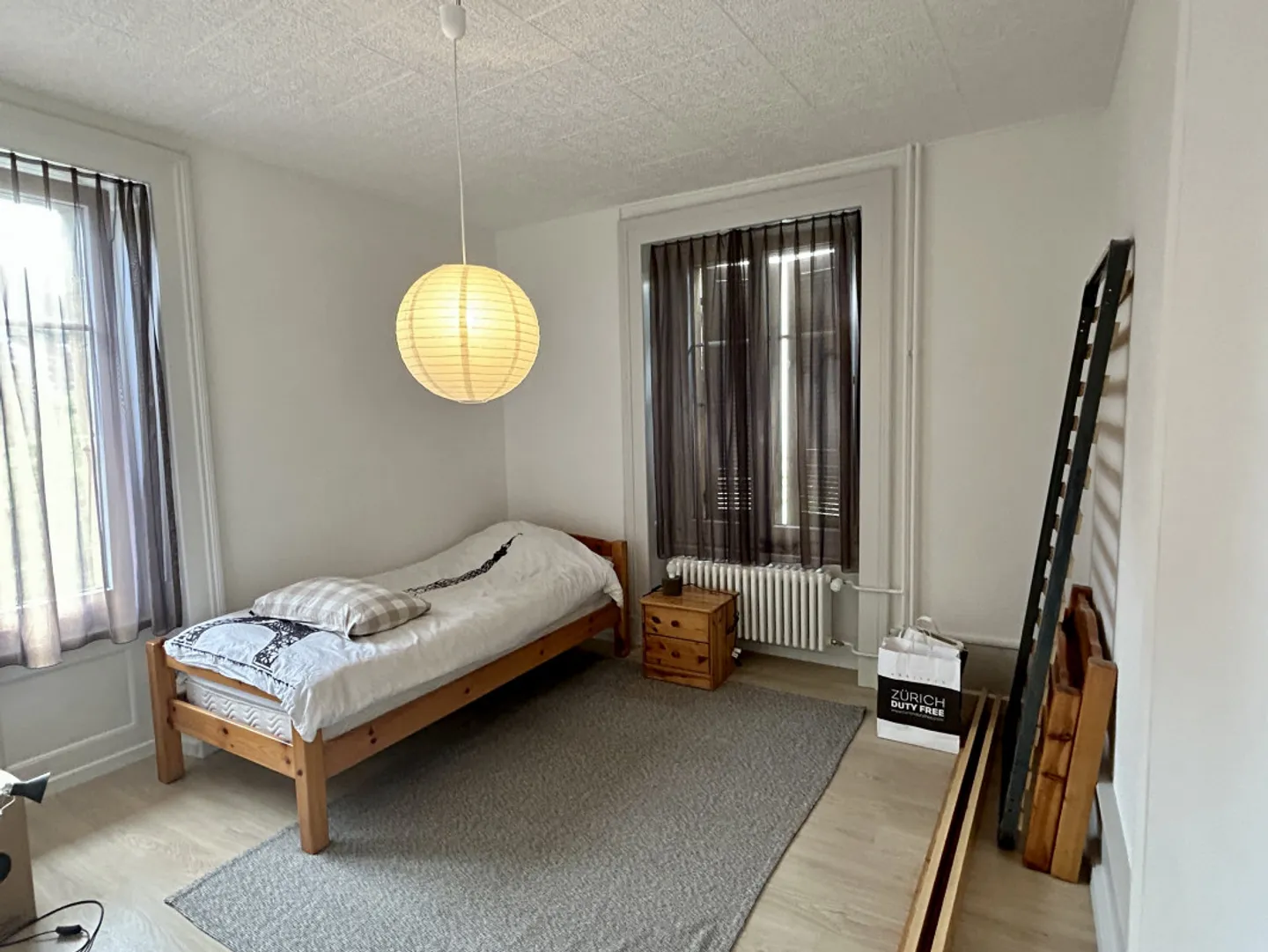 Ampio appartamento di 3 stanze - In centro - Foto 1 di 5