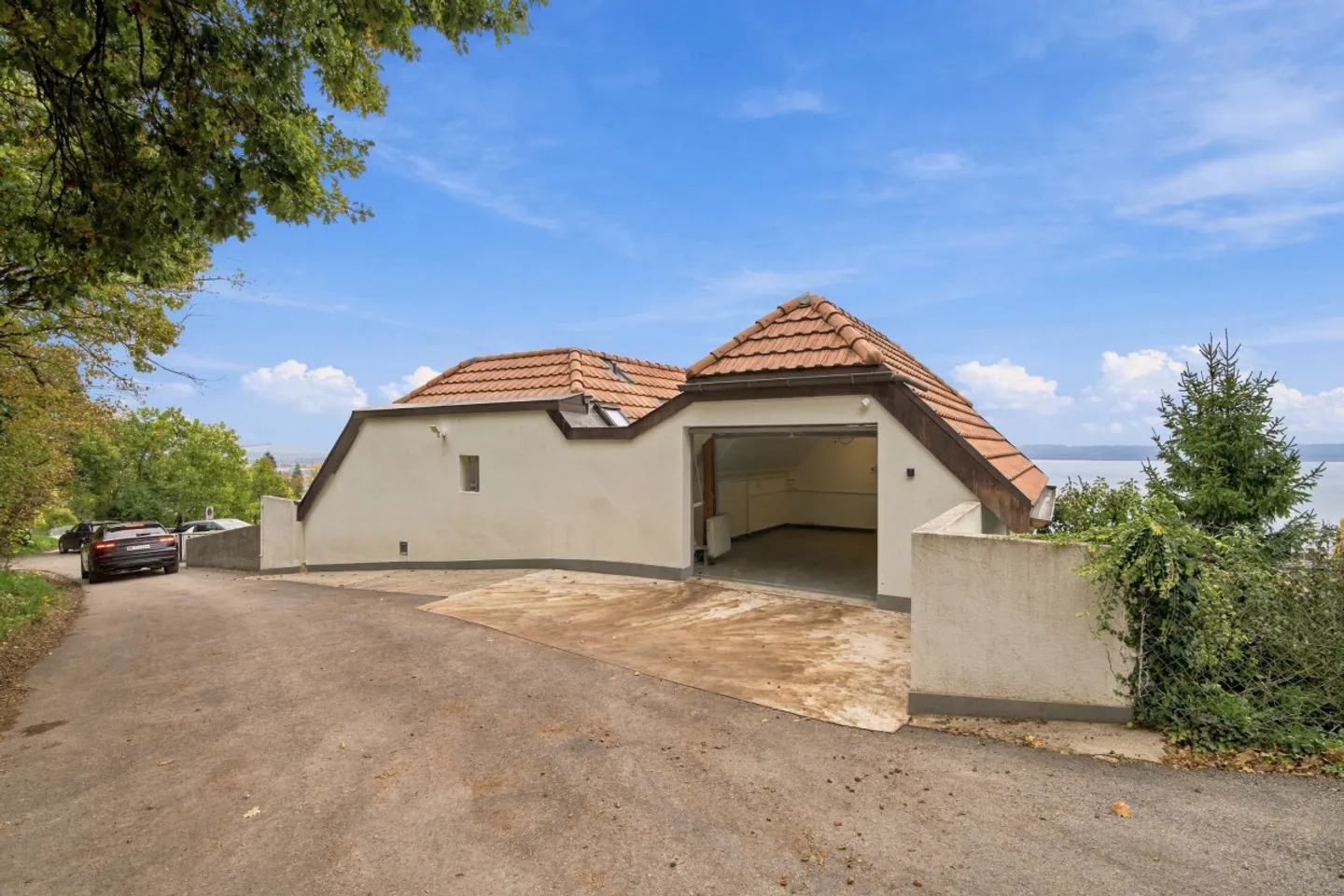 RARE - Atypical and MAGNIFICENT with exceptional location - Photo 13 of 13