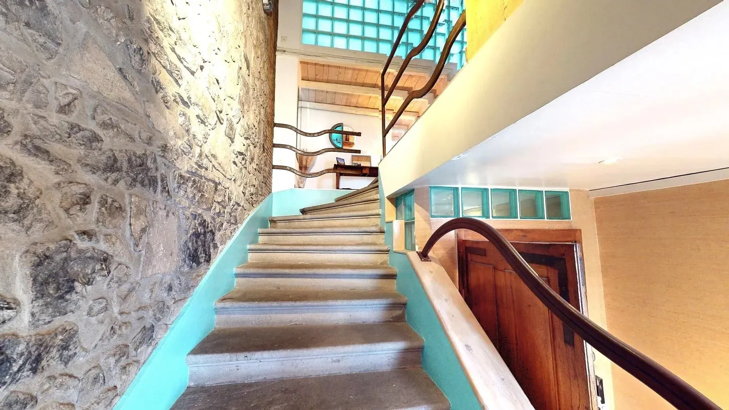 Charming Duplex and Apartment Lot - Photo 12 of 13