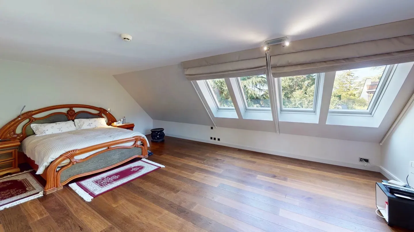 Außergewöhnliches Duplex-Attikawohnung mit Panoramaterrassen und privatem Park - Foto 8 von 13