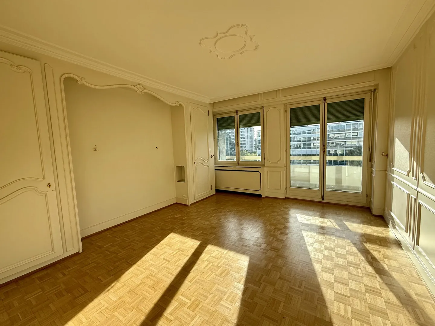 Florissant - Schönes 4-Zimmer-Wohnung auf der 6. Etage - Foto 4 von 8