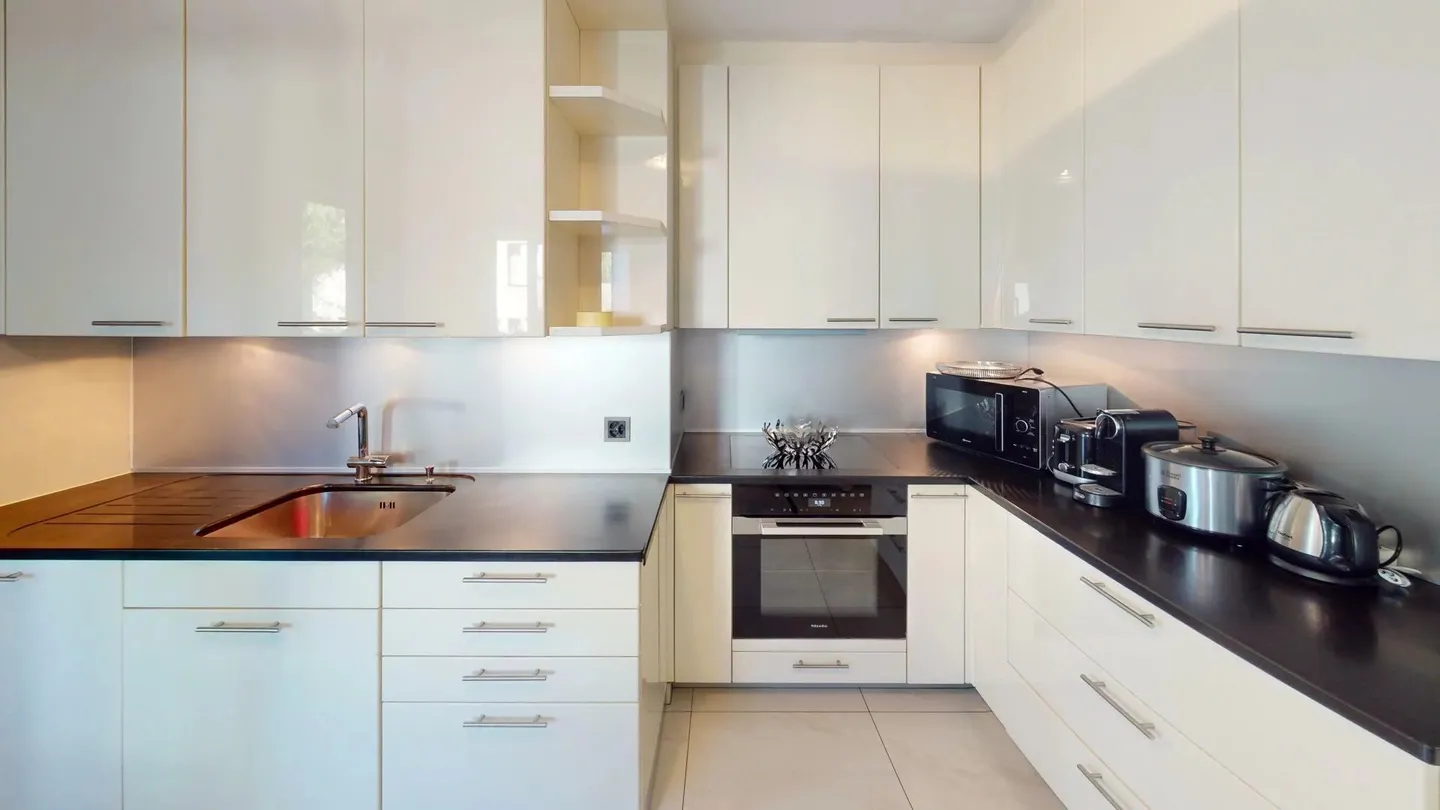 Außergewöhnliches Duplex-Attikawohnung mit Panoramaterrassen und privatem Park - Foto 13 von 13