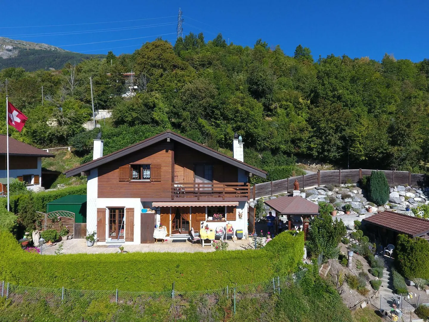 Chalet individuale con vista a 180 gradi mozzafiato!! - Foto 2 di 13