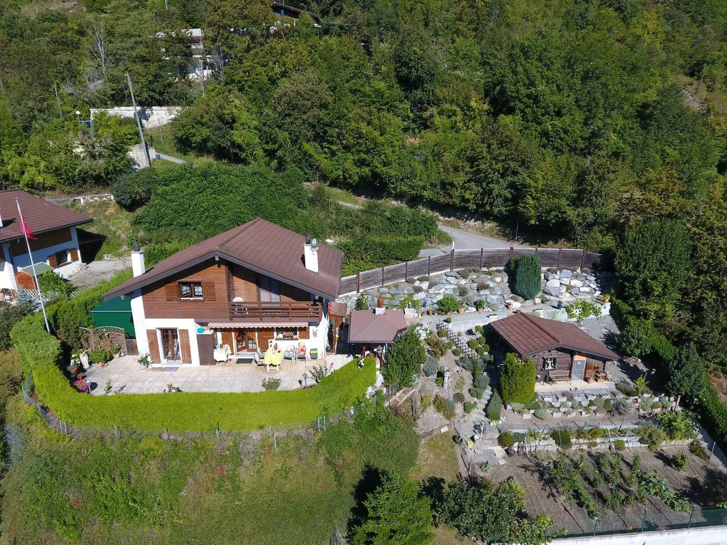 Chalet individuale con vista a 180 gradi mozzafiato!! - Foto 1 di 13
