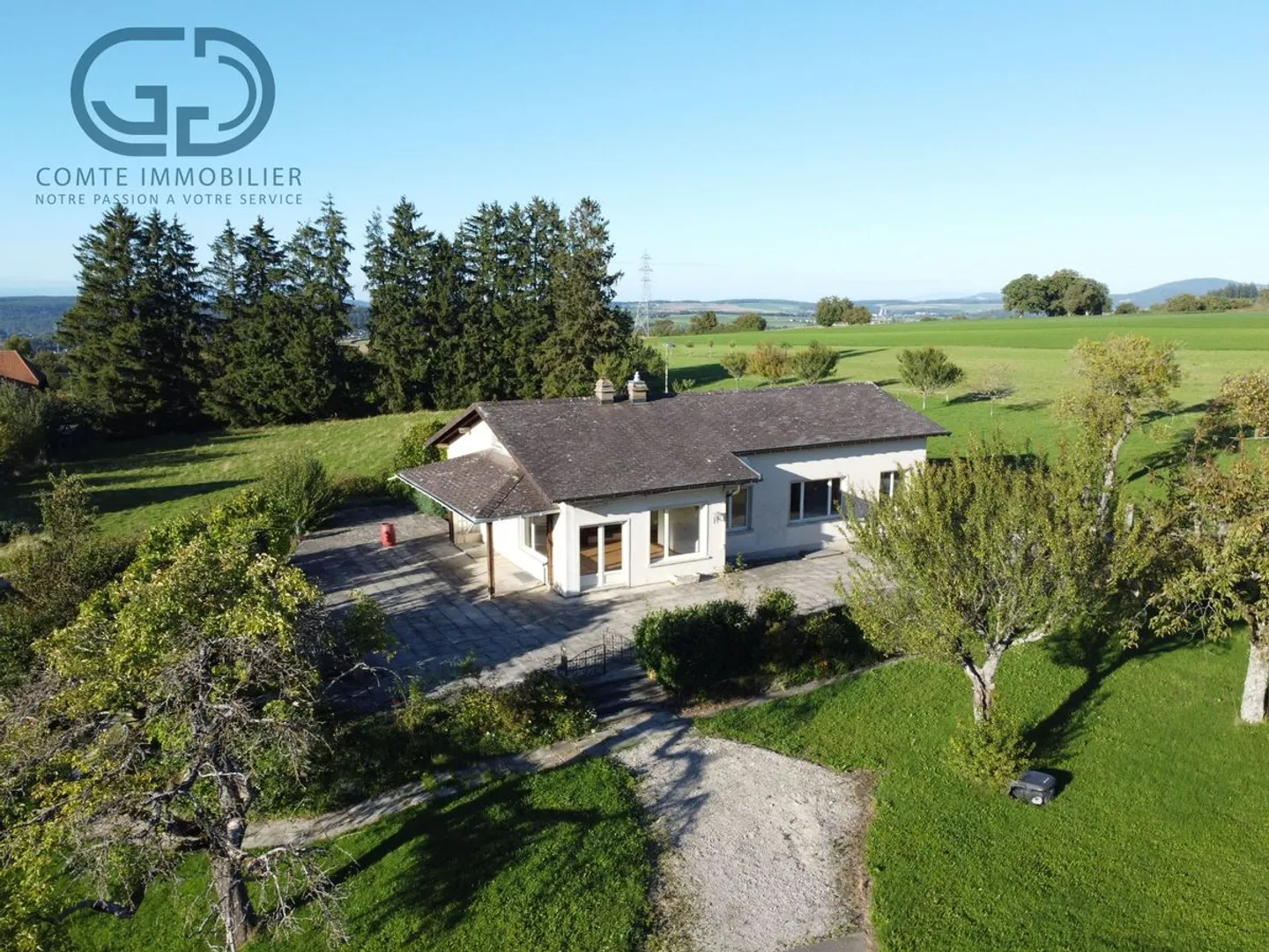 Villa individuelle sur une grande parcelle proche de la nature - Photo 1 sur 13