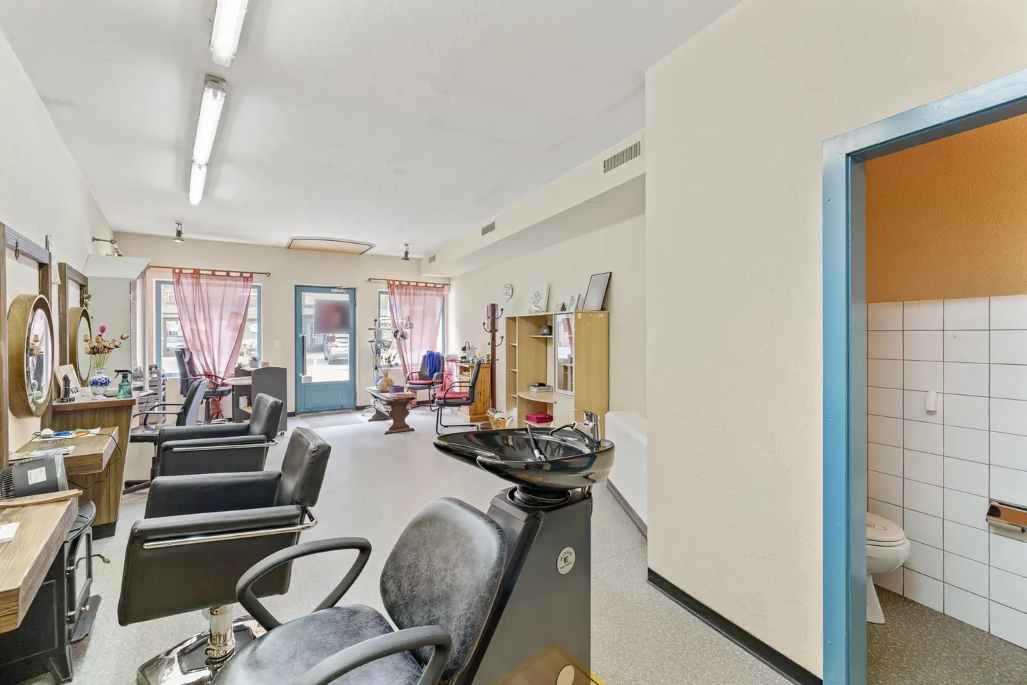 Locale commerciale in vendita – 46 m² – Centro di Zinal - Foto 6 di 8
