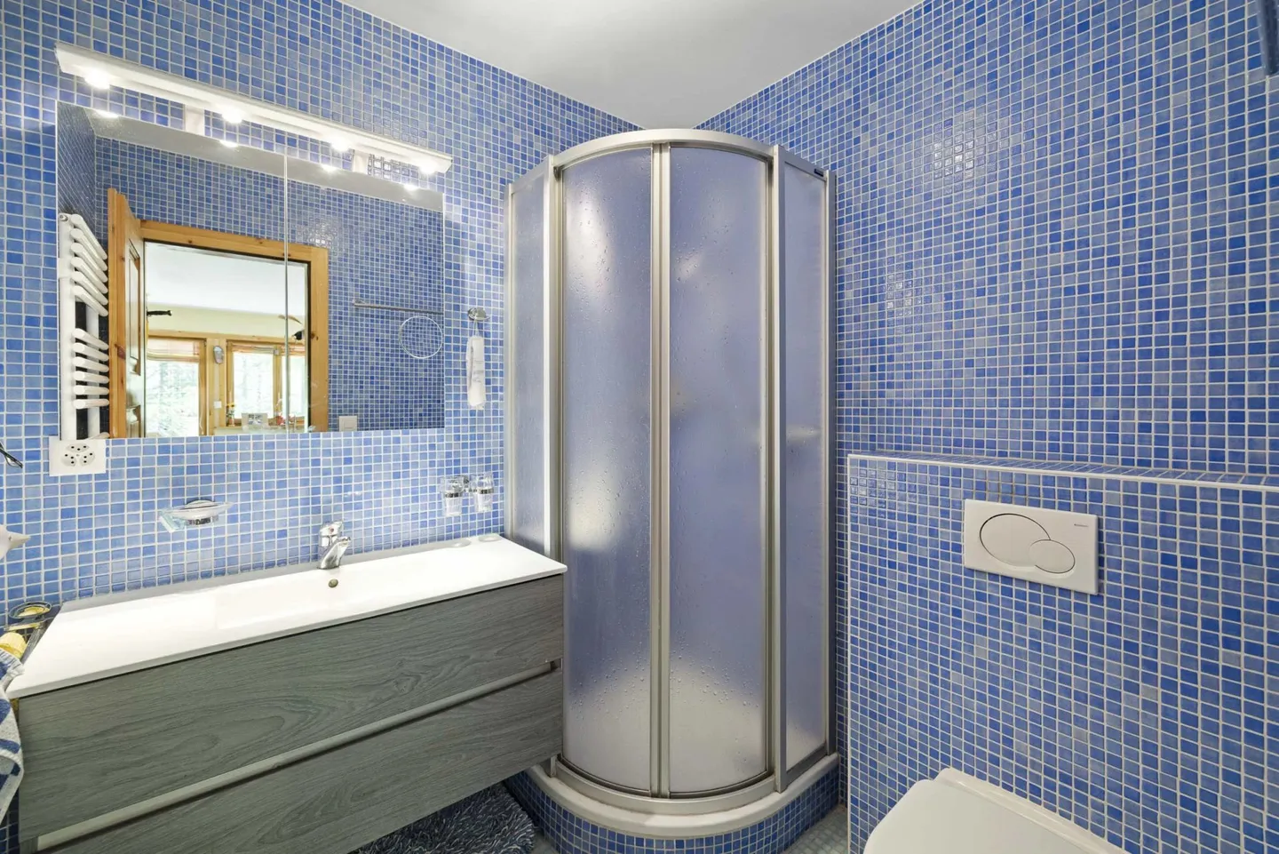 Chalet Evêque – Un Havre ensoleillé face aux Sommets - Foto 10 von 13