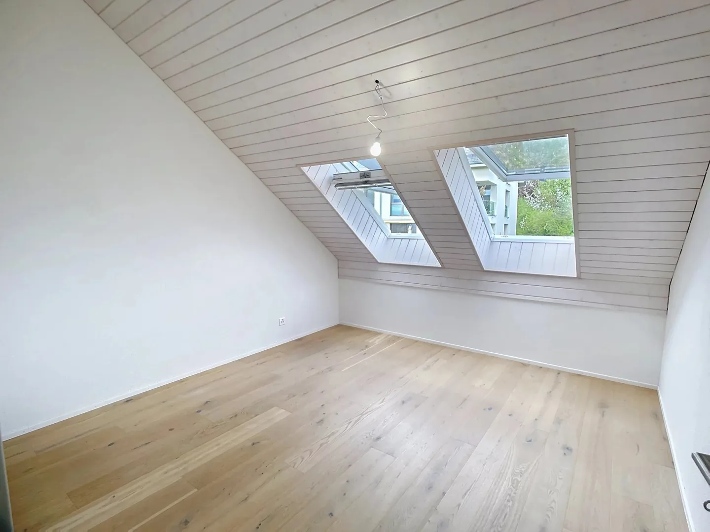 Attique de 103 m2 avec grand balcon - Photo 7 sur 11