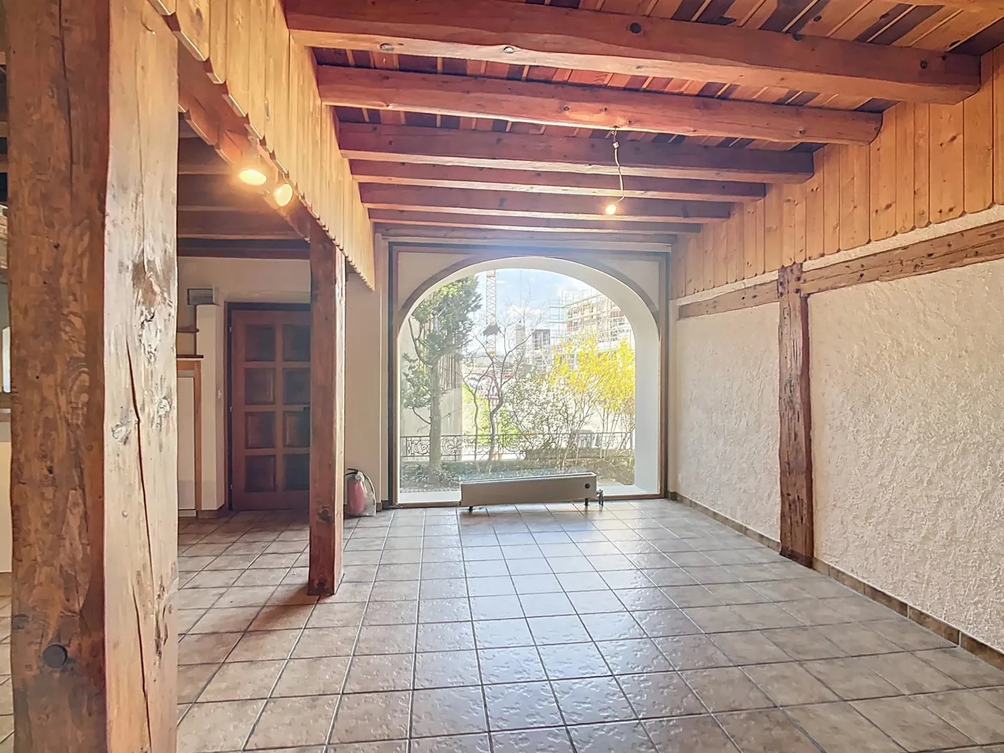 120 m2 Loft with 23 m2 Terrace - Photo 5 of 8