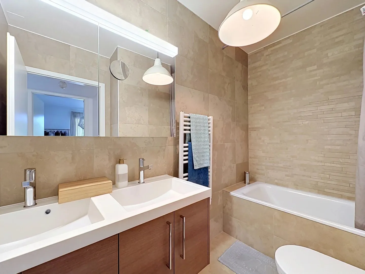 Bel Appartement avec Jardin - Photo 6 sur 9