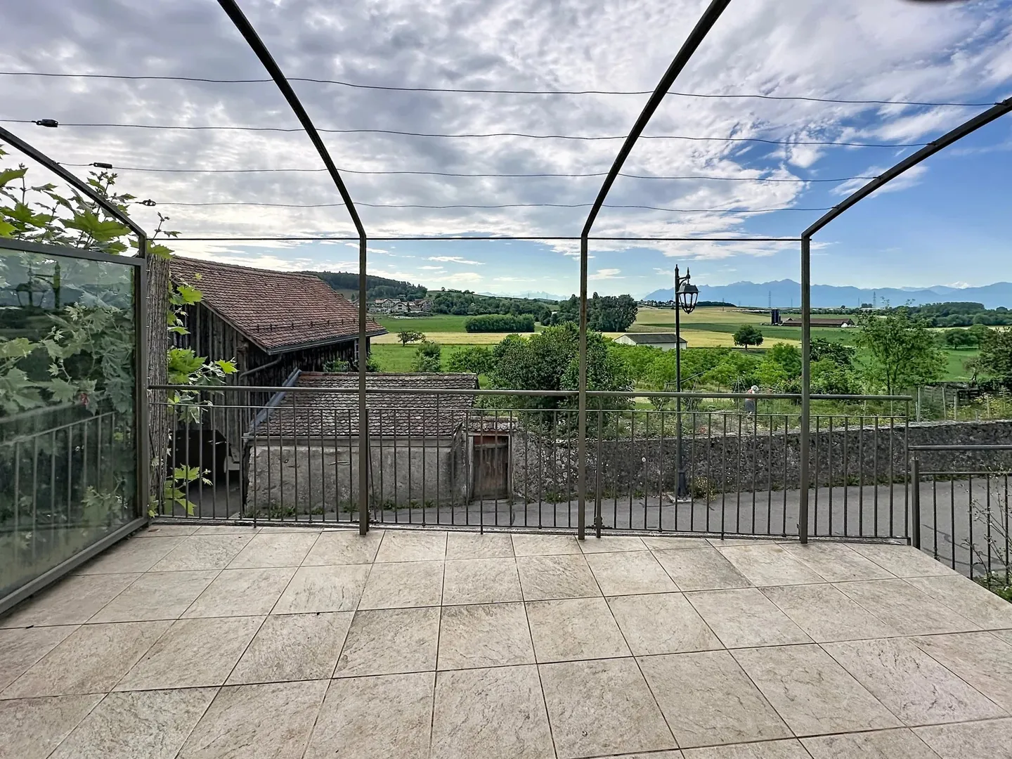 6,5-Zimmer-Haus mit Garten - Foto 4 von 12