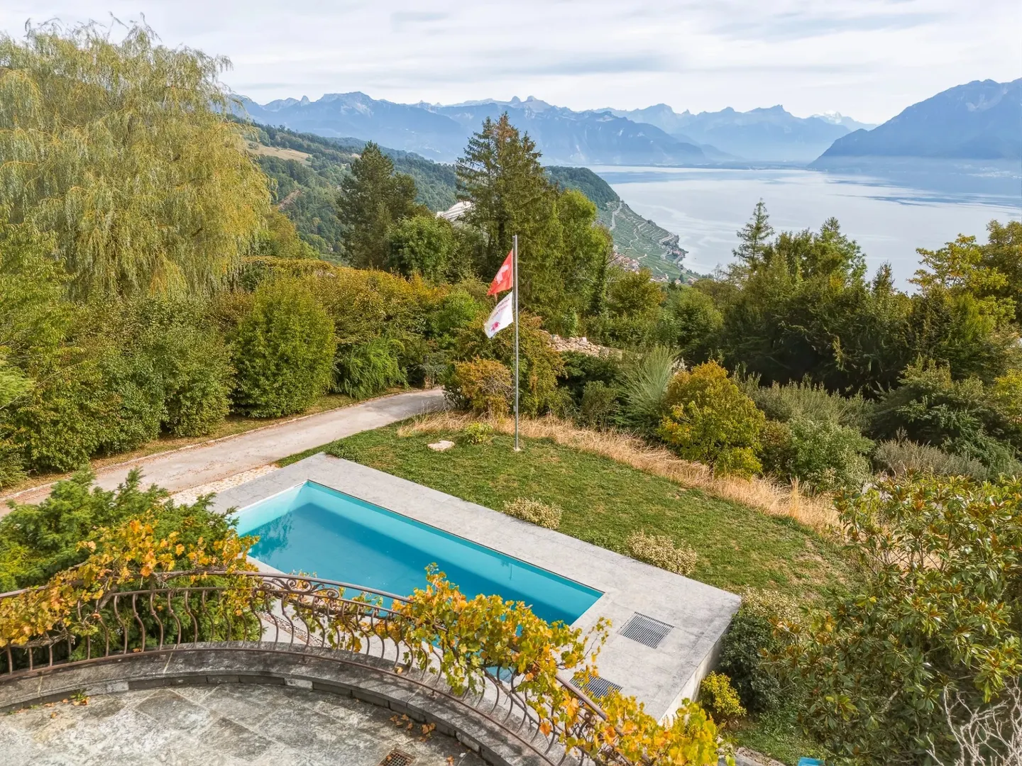 Villa Charmante avec Vue Lac - Photo 3 sur 13