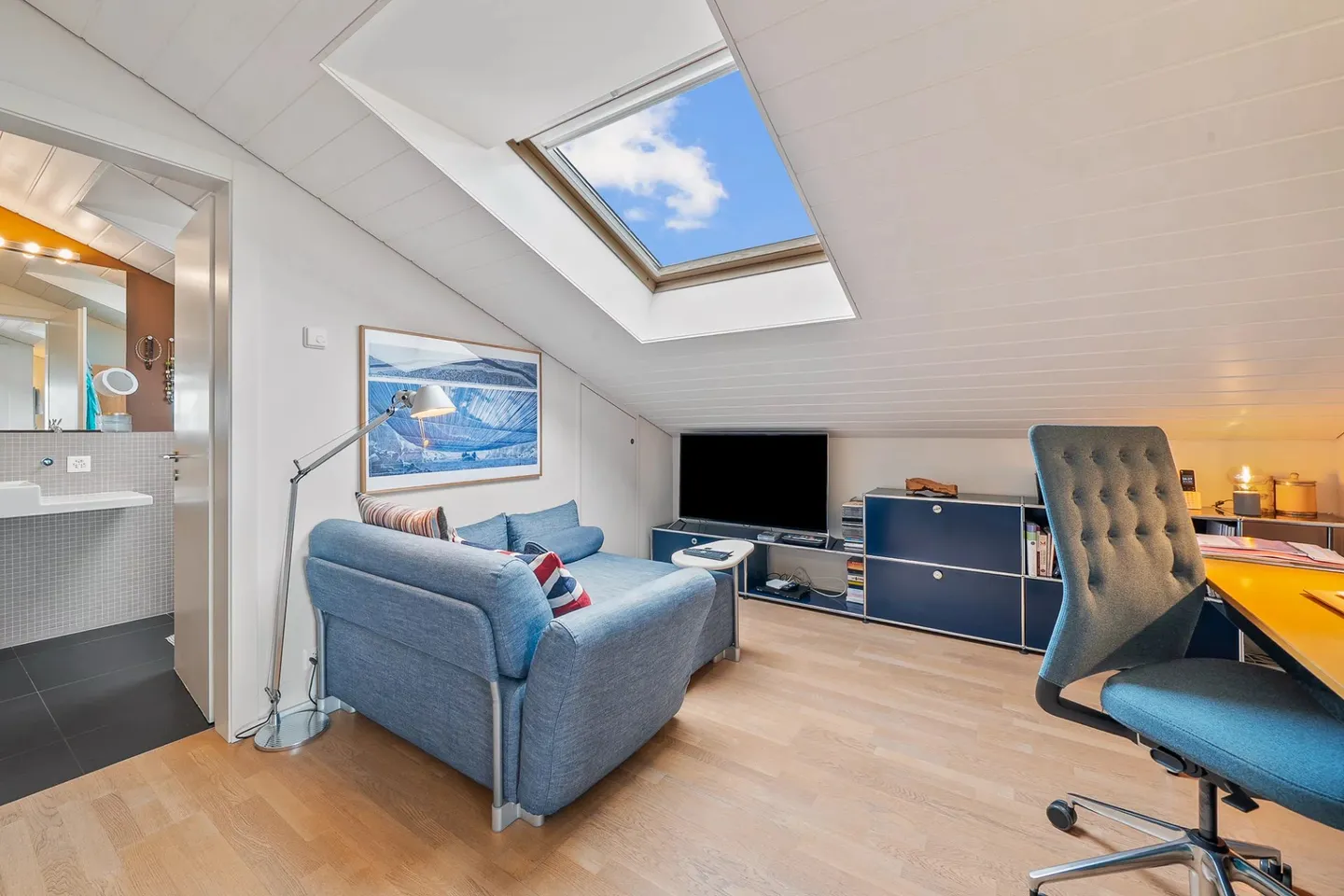 Contemporary terraced house of 140 m2 living space with lake view - Photo 13 of 13