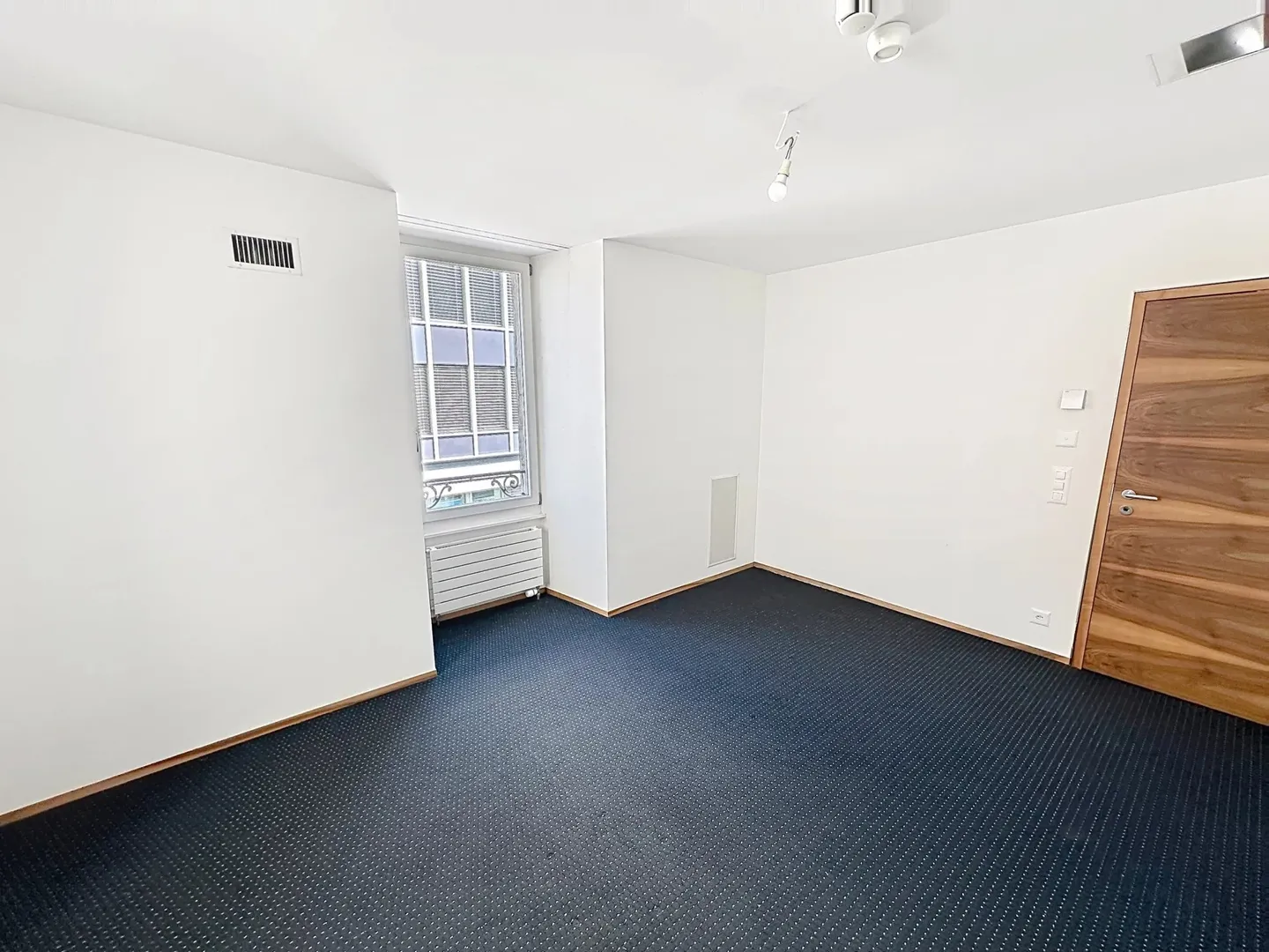 Uffici eccezionali di 1.250 m² nel cuore di Nyon - Foto 9 di 11