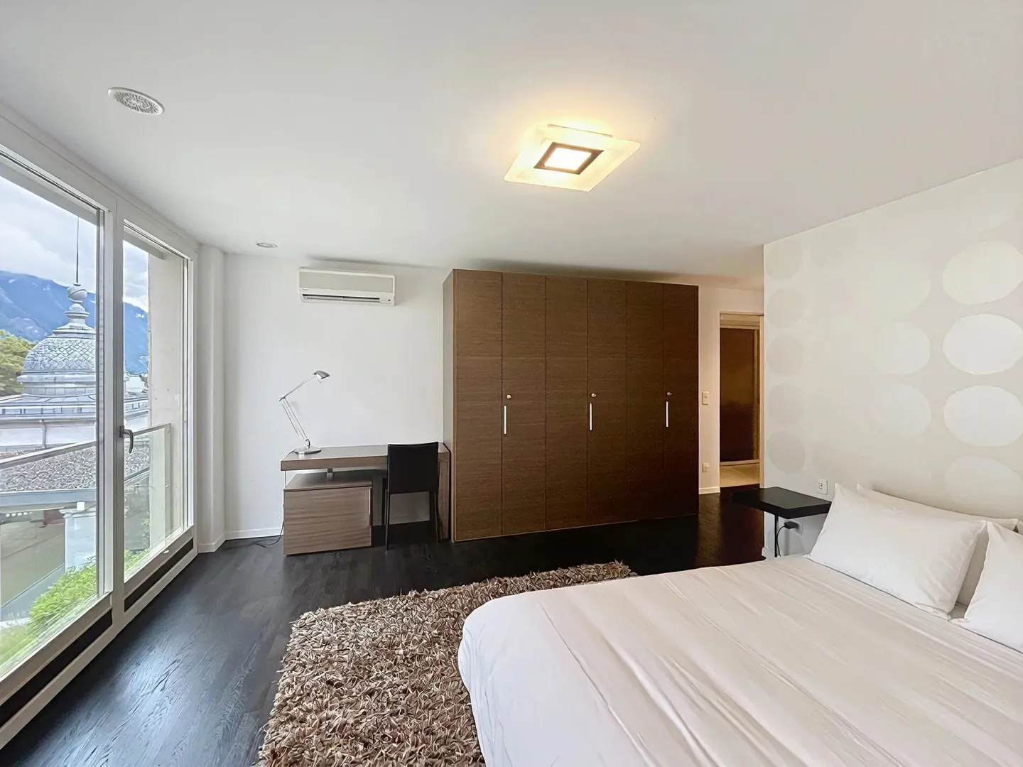Appartement de Luxe avec Vue sur le Lac - Photo 13 sur 13