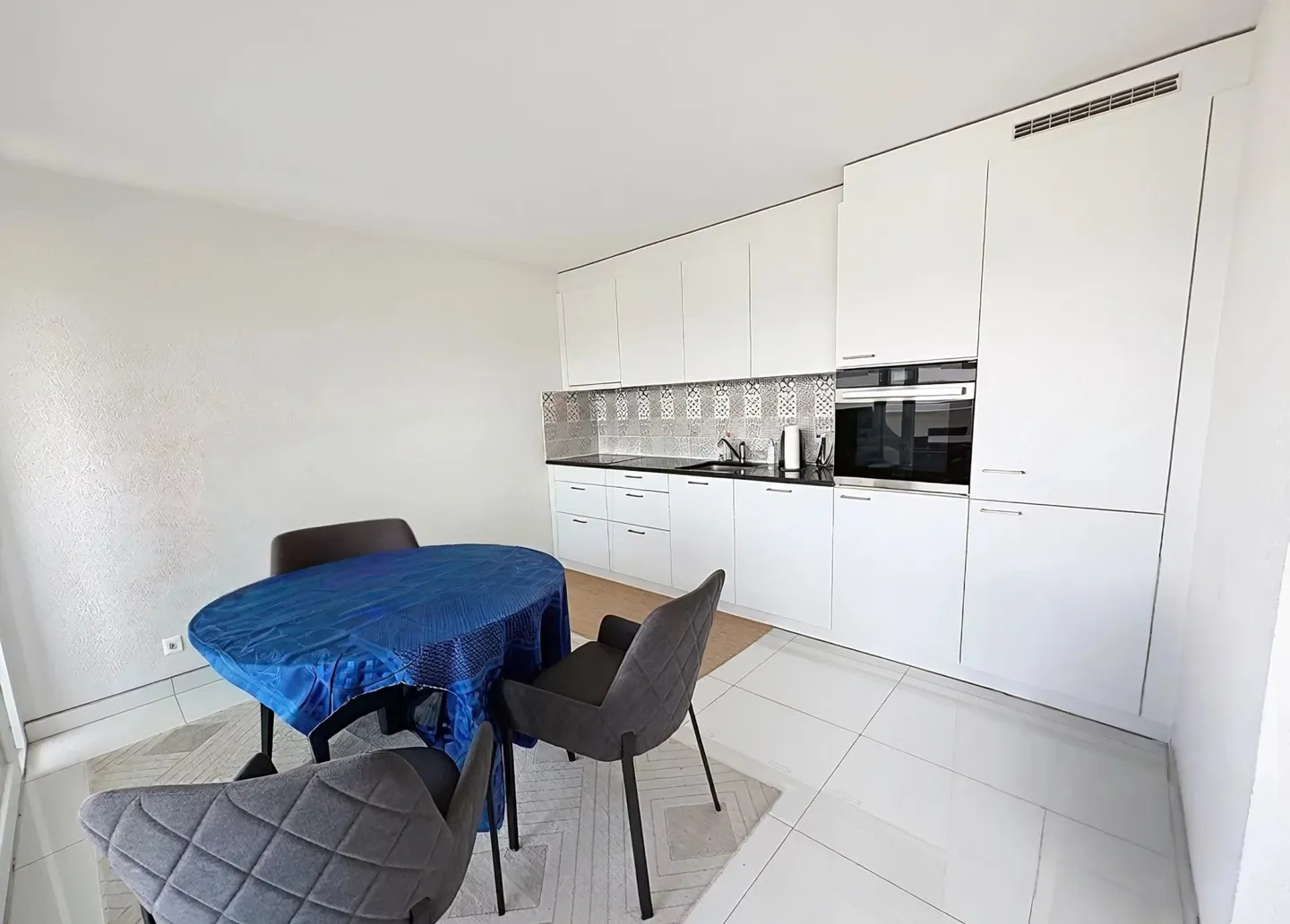 Wunderschönes Penthouse mit atemberaubender Aussicht - Foto 8 von 13
