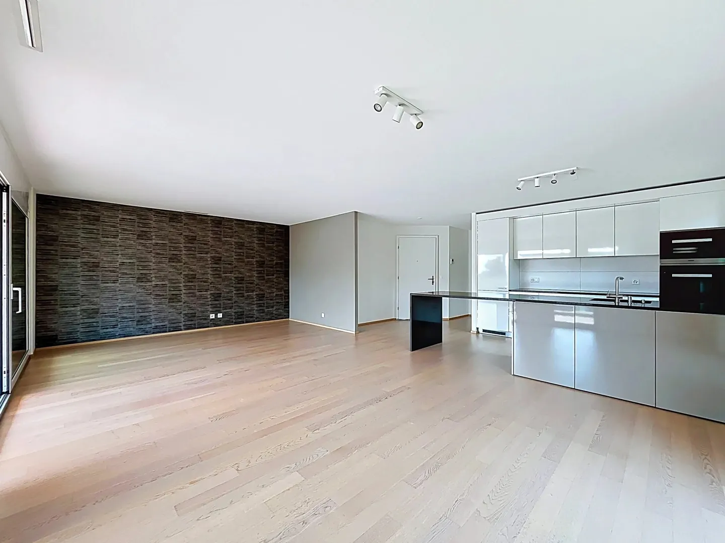 Appartement Élégant 4,5 pcs - Photo 1 sur 13