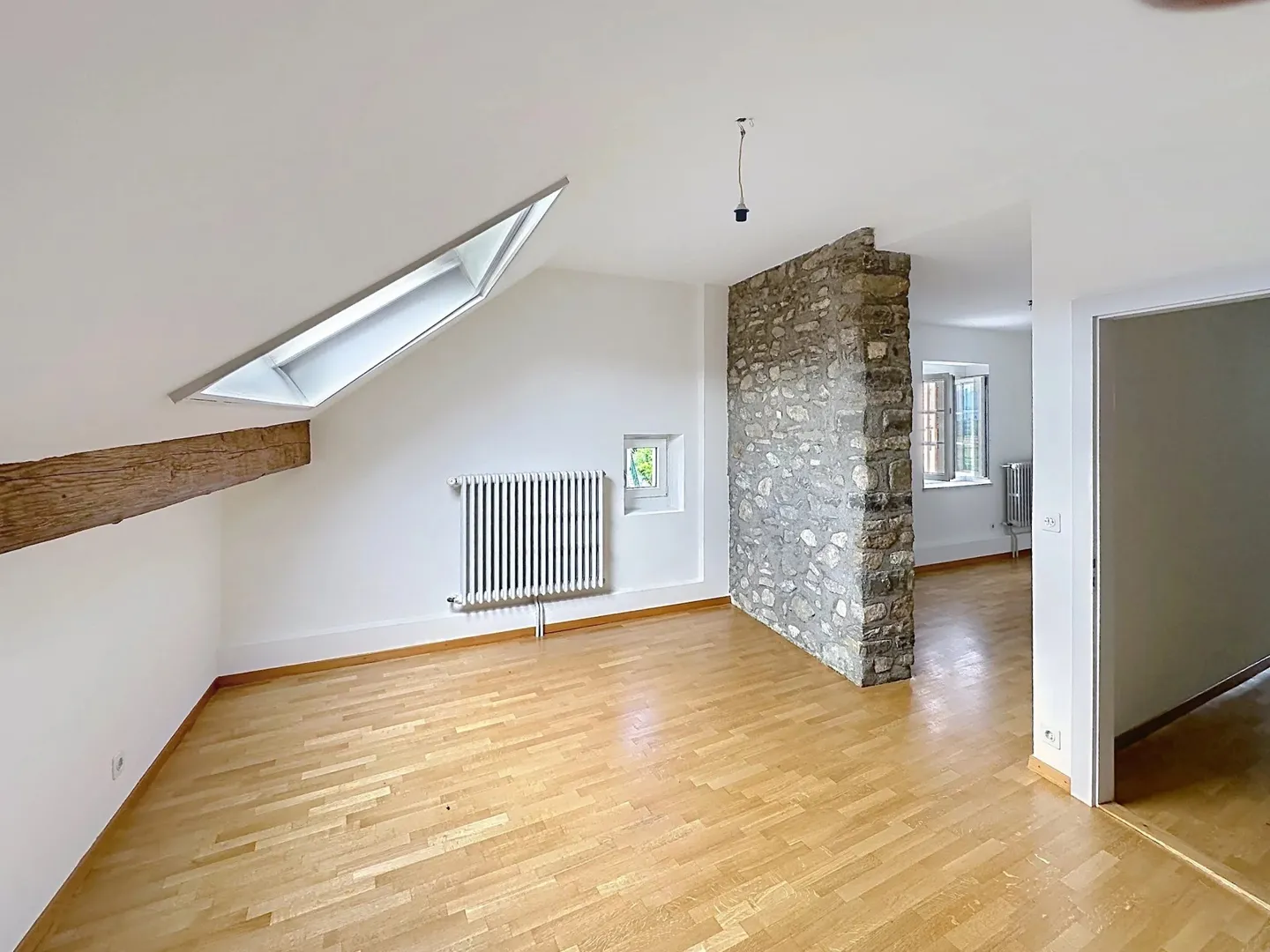 6,5-Zimmer-Haus mit Garten - Foto 10 von 12