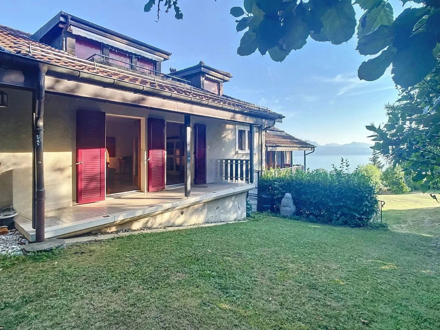 Apartment with garden and lake view - In absolute calm - Photo 1 of 10
