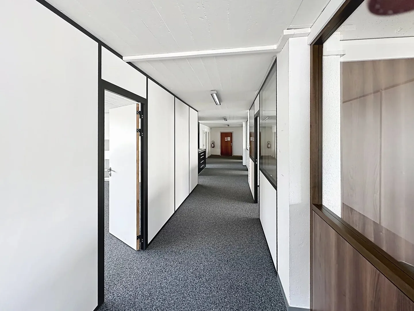 Spazio amministrativo da riprendere – 230 m² a Ecublens - Foto 3 di 7