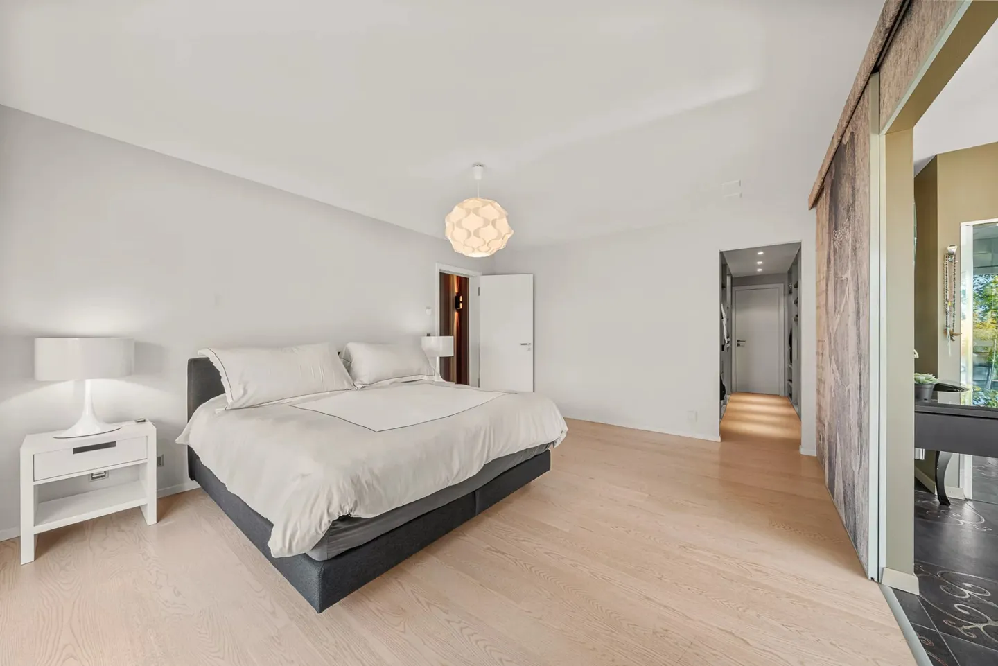 Maison jumelle contemporaine avec vue panoramique sur le lac Léman - Photo 5 sur 13
