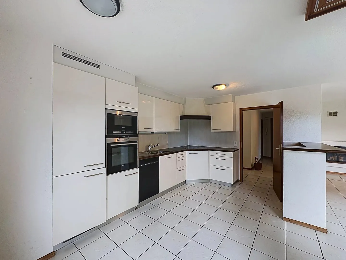 Charmant 5.5 pièces à fort potentiel - Foto 8 von 13