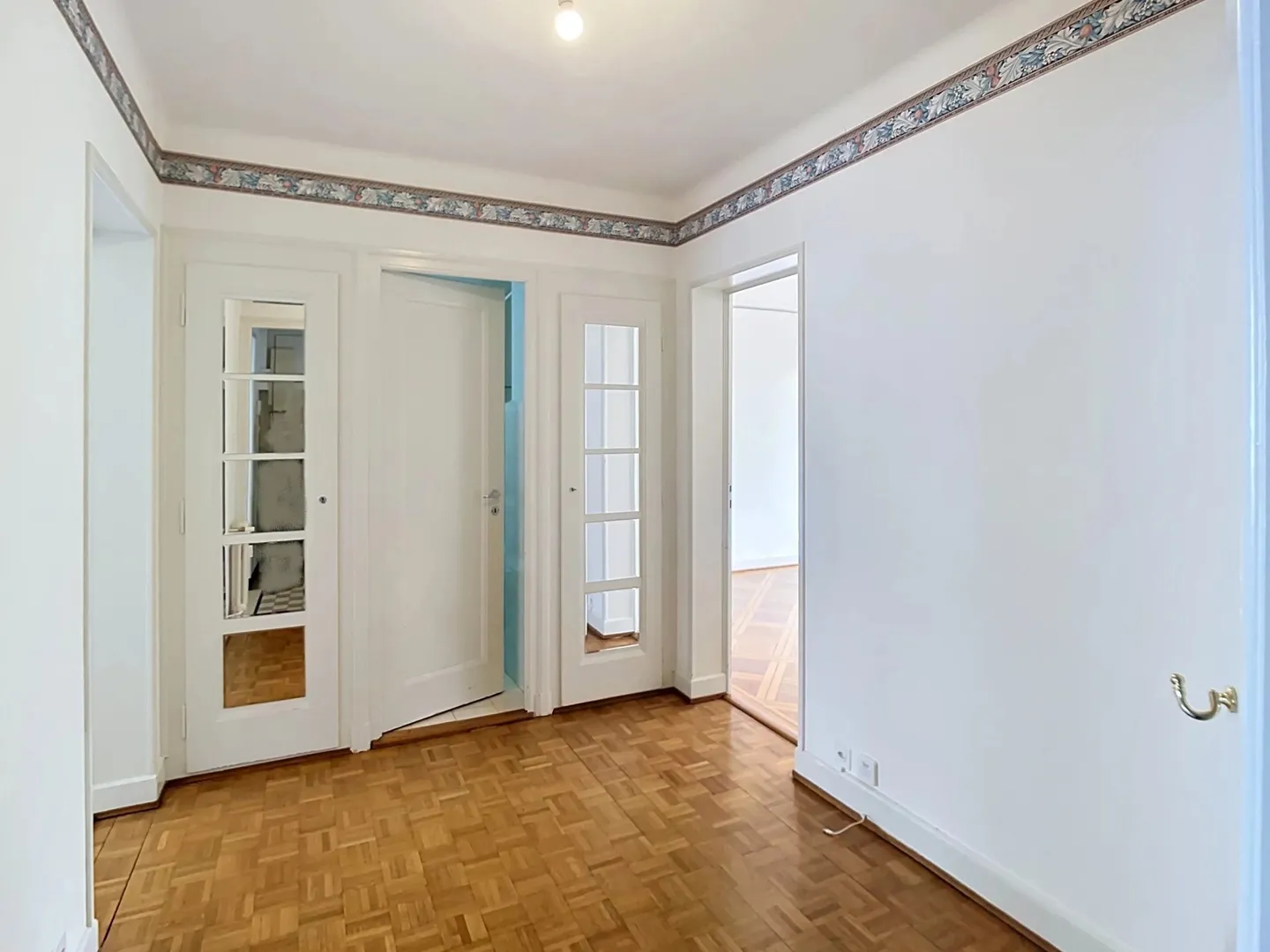 Appartement de charme 2,5 pièces - Photo 5 sur 9