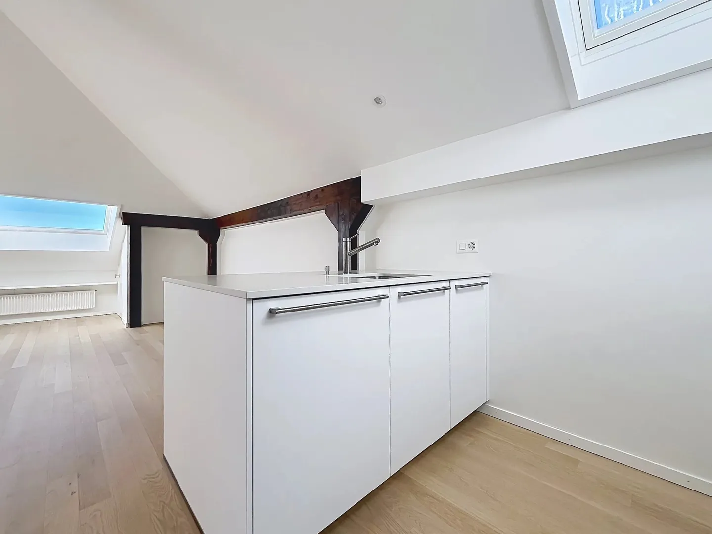Élégant appartement de 2.5 pièces entièrement rénové - Photo 6 sur 13