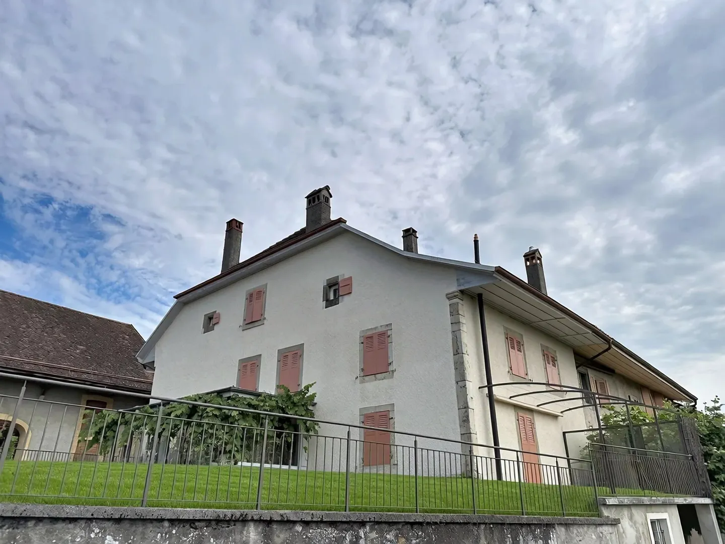 6,5-Zimmer-Haus mit Garten - Foto 2 von 12