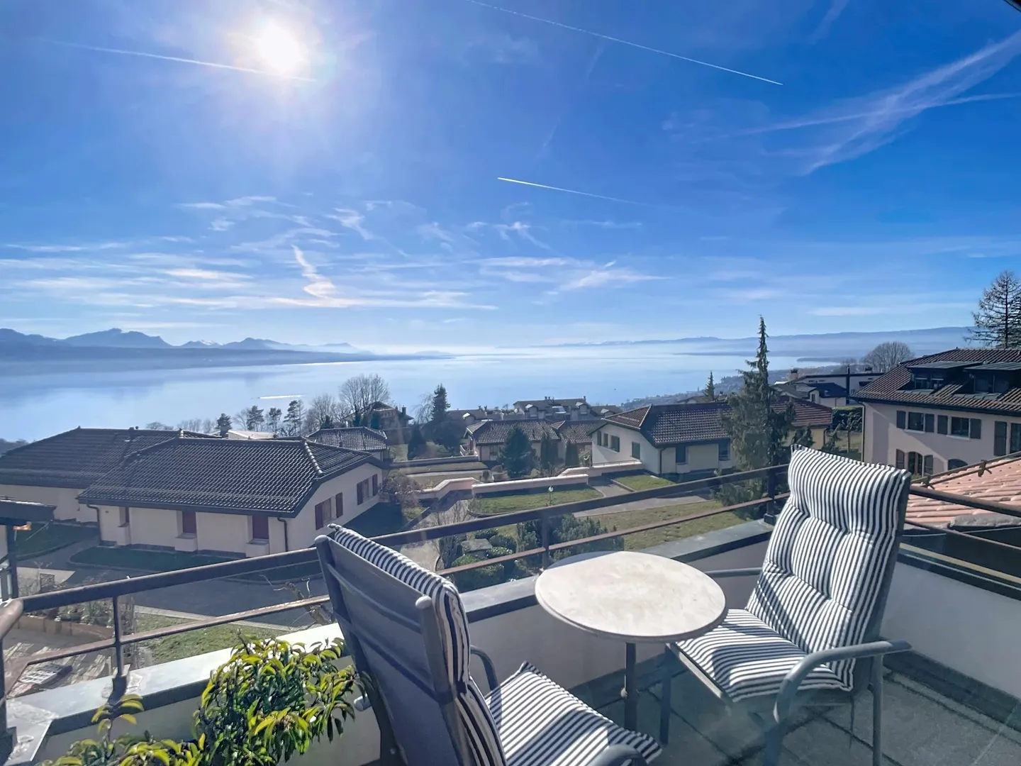 Penthouse apartment of 135 m² with stunning views of Lake Geneva - Photo 1 of 13