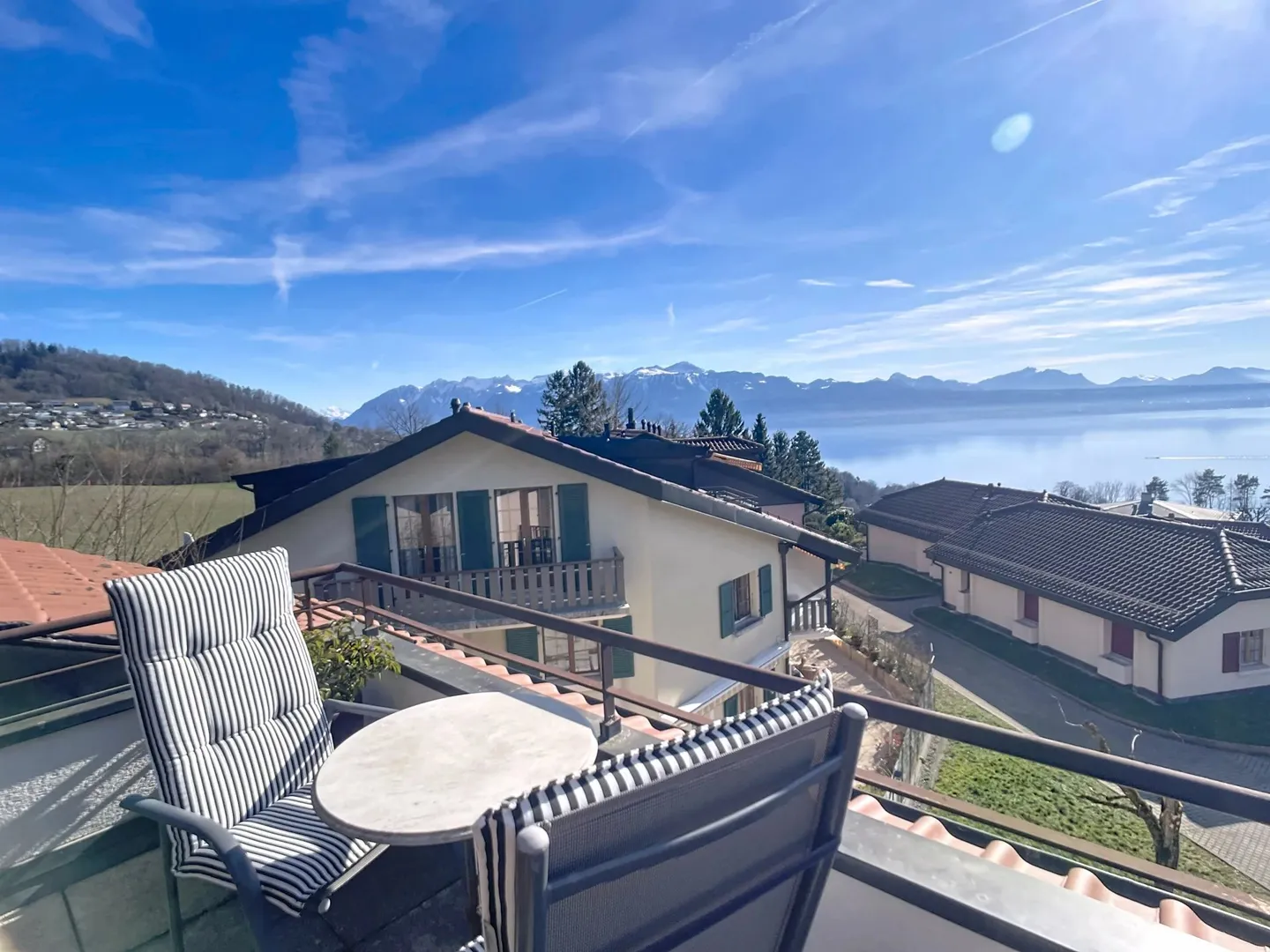 Penthouse apartment of 135 m² with stunning views of Lake Geneva - Photo 11 of 13