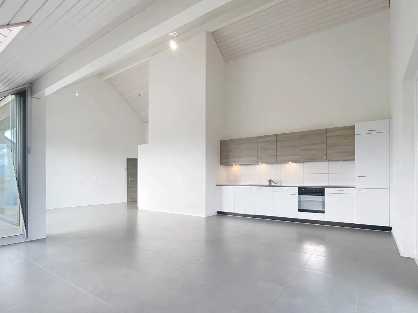 Attique de 103 m2 avec grand balcon - Photo 8 sur 11
