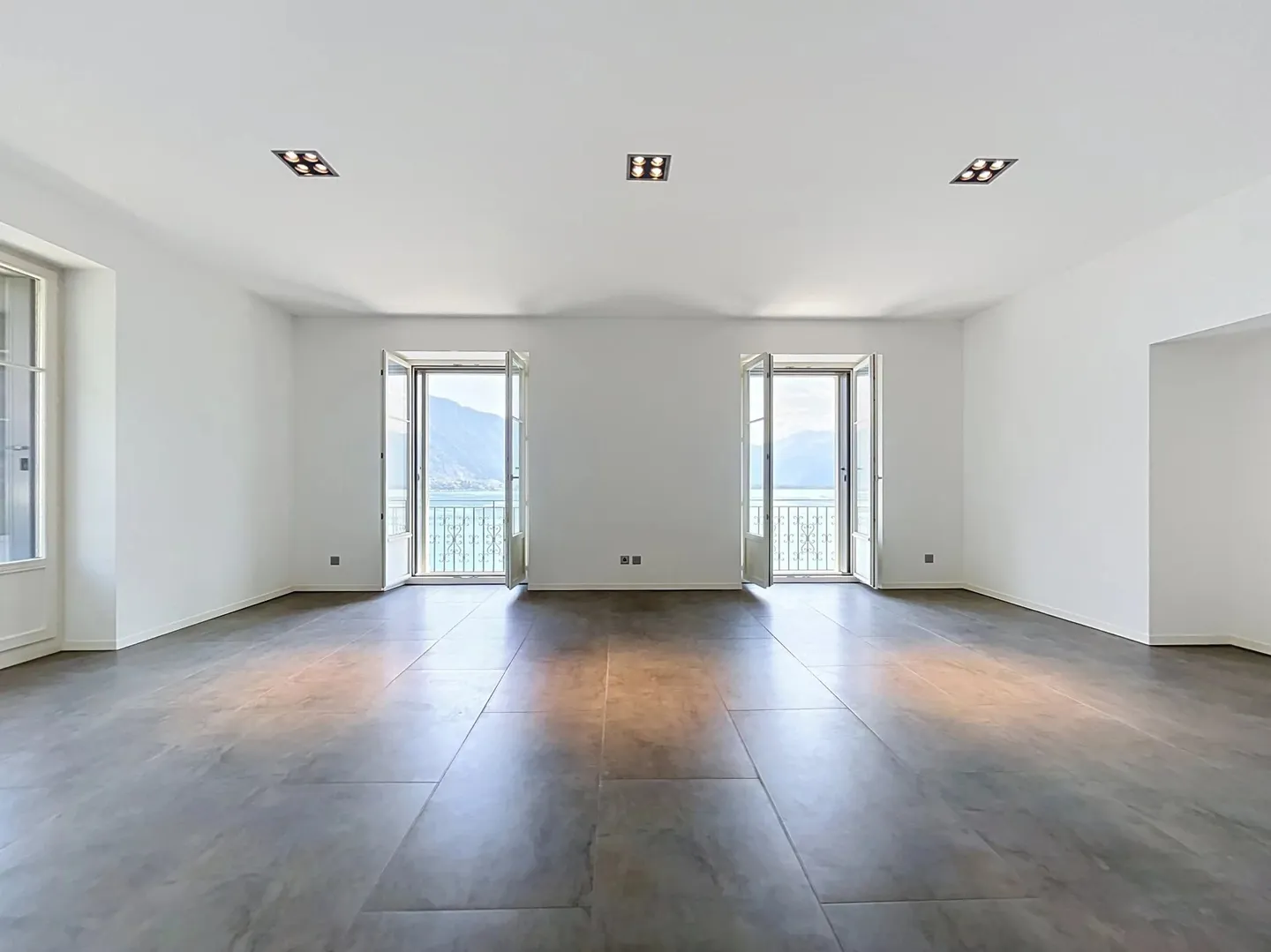 Appartement Élégant avec Vue - Photo 8 sur 13