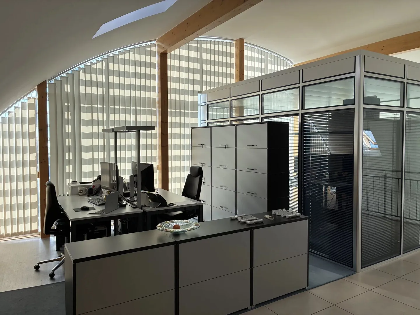 Bureaux modernes à louer à Pully - Photo 2 sur 13