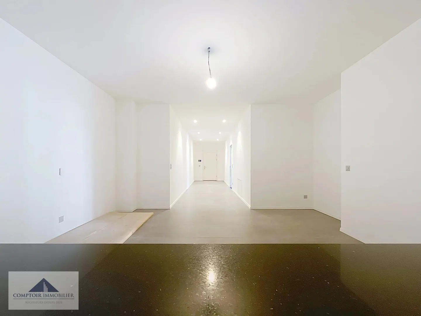 Elegante 5-Zimmer-Wohnung mit Panoramablick - Foto 6 von 13