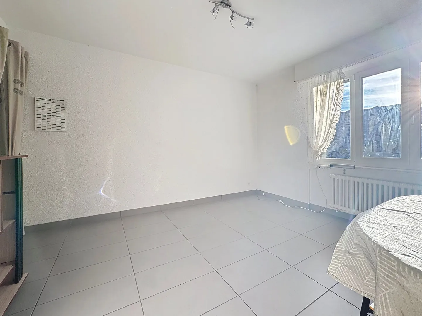 studio in Monthey, rare on the market - Photo 4 of 6