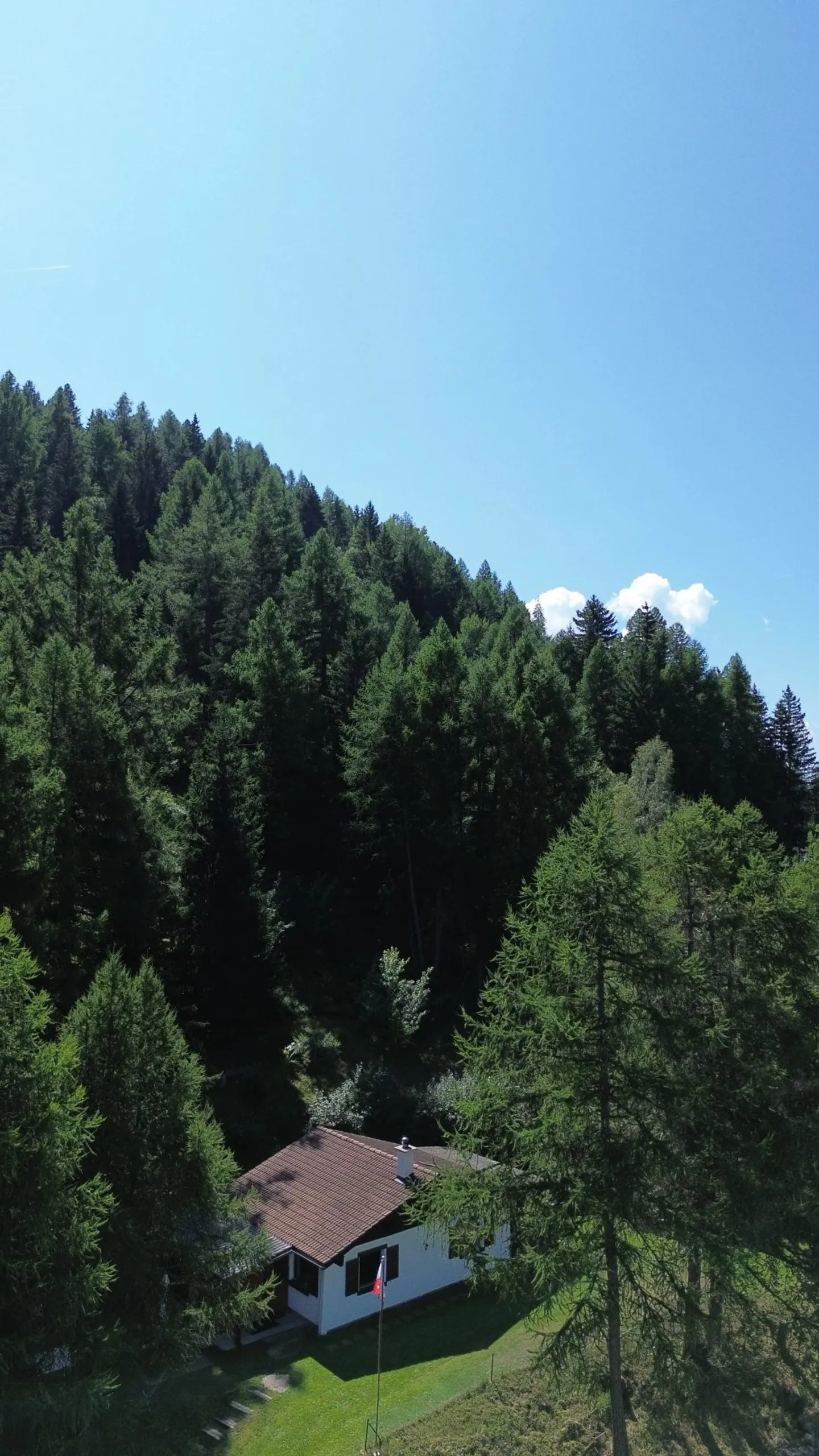 Chalet on the heights of Saxon - Unobstructed view and guaranteed tranquility - Photo 3 of 10
