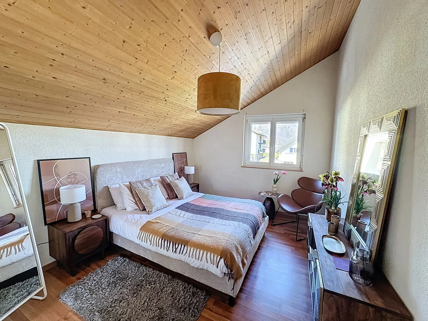 Charming semi-detached villa with garden and jacuzzi - Photo 3 of 9