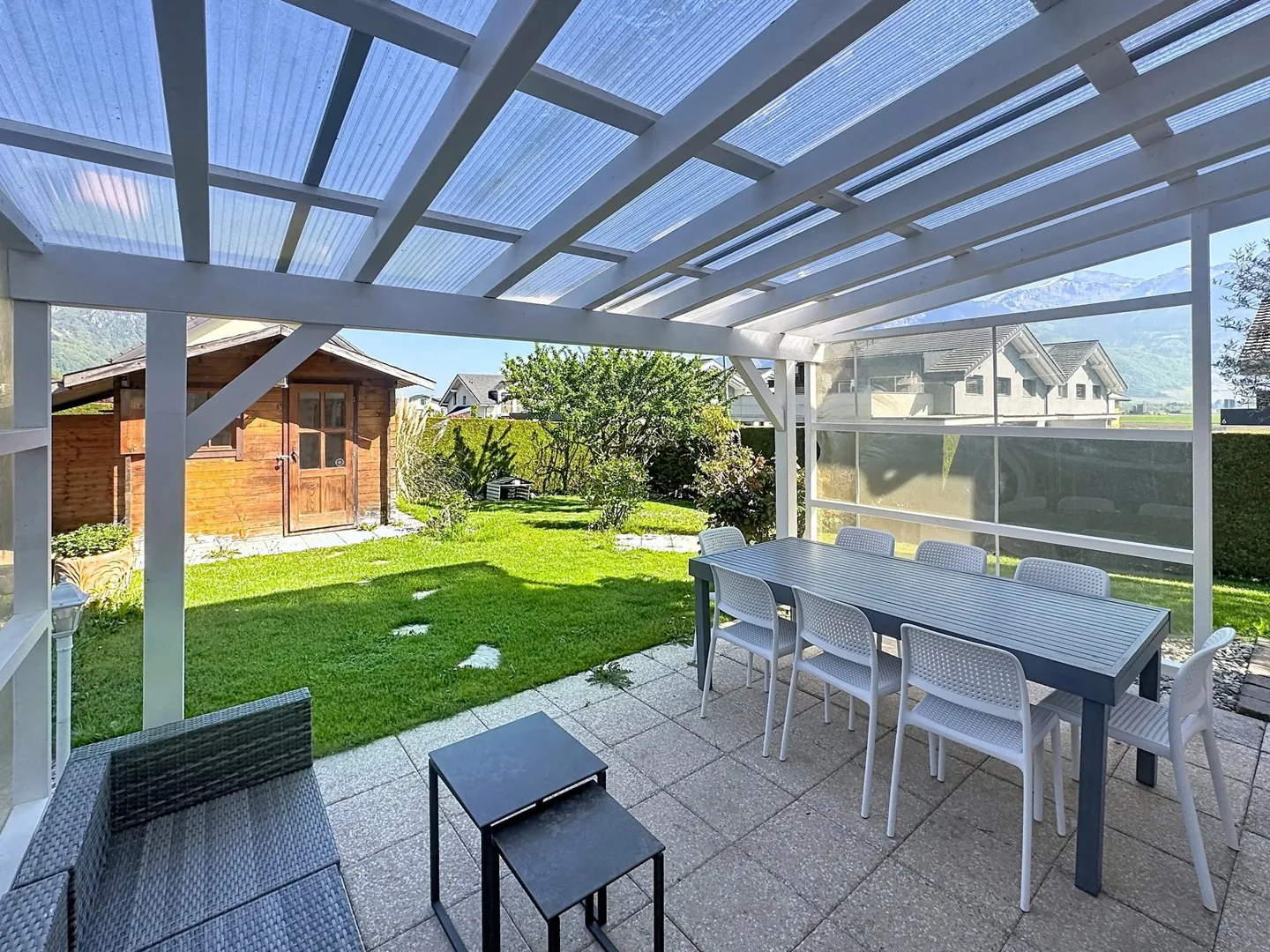 Charming semi-detached villa with garden and jacuzzi - Photo 8 of 9