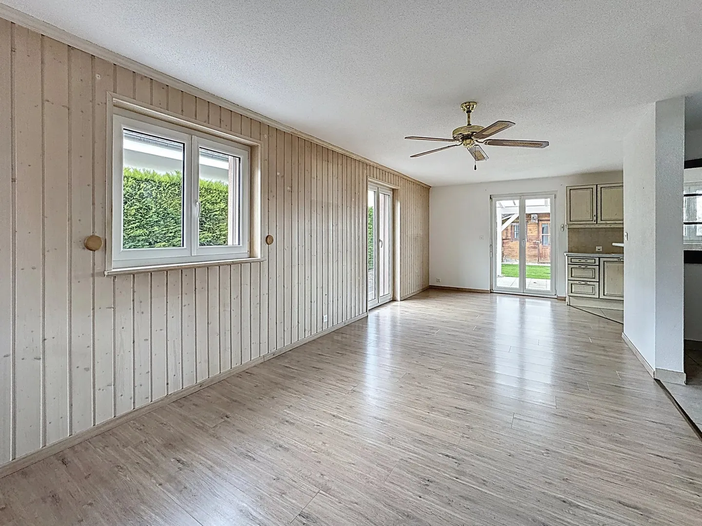 Charming semi-detached villa with garden and jacuzzi - Photo 2 of 13