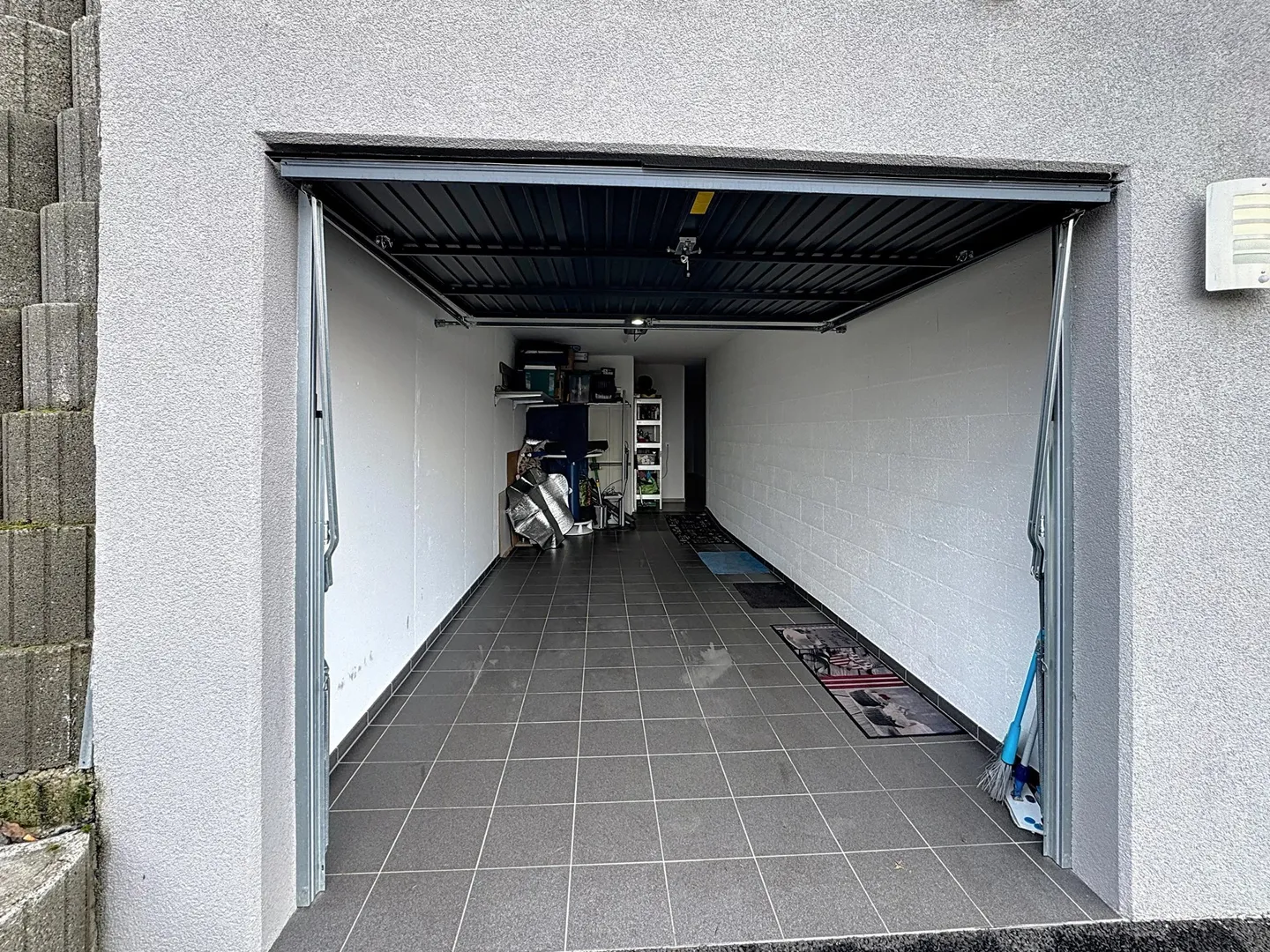 Recent Triplex Villa - Photo 13 of 13